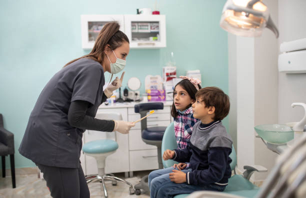 Best Tooth Extraction  in Broadmoor, CA